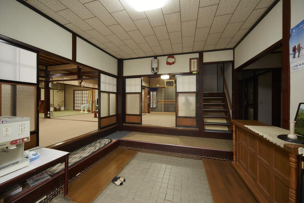 Nashikisou Hotel Toyooka  Exterior photo